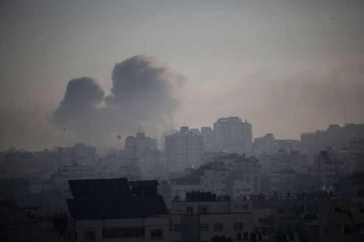 Hamas rocket attack from Gaza sets off air raid sirens in Tel Aviv