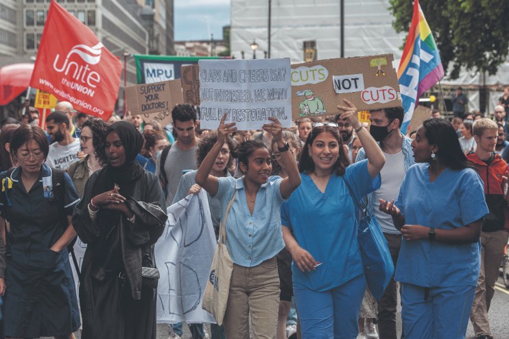 NHS junior doctors announce new five-day strike in long-running dispute over pay