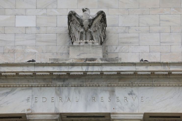 Crypto markets remain glued to Federal Reserve policy announcements