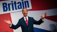 Farage threatens vetting company with legal action for ‘stitch up’