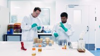 Oxford Biomedica issues new shares to secure a £17m investment