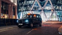 London black cabs to return to Bank Junction following vote