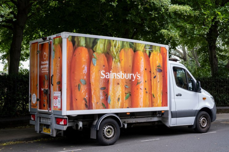 Sainsbury’s shares slip as investors spooked by latest update