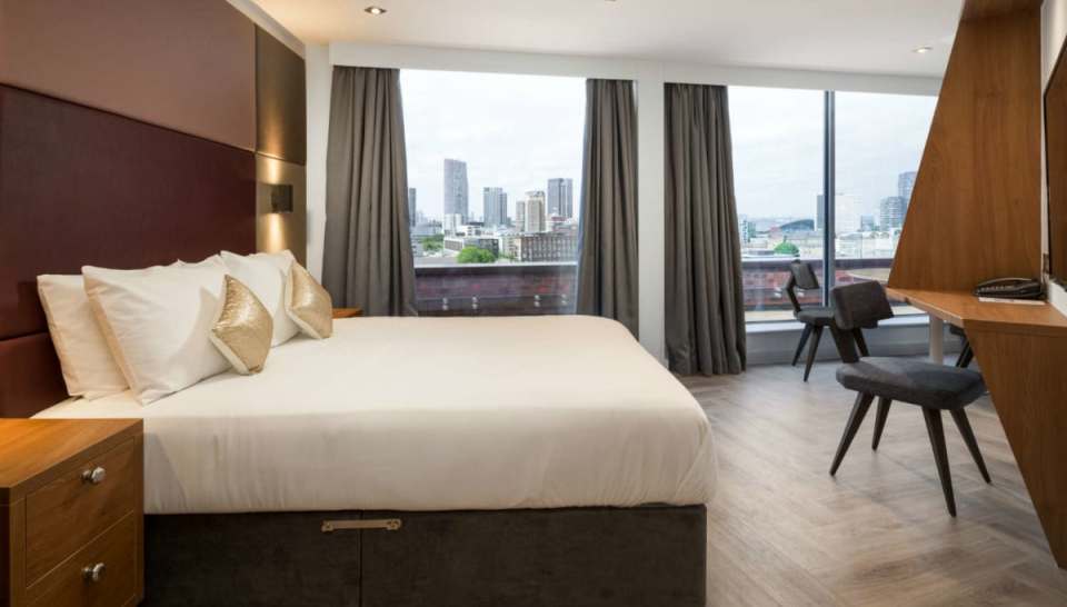 Roomzzz: Aparthotel chain boasts boosted turnover after opening its first Scottish site