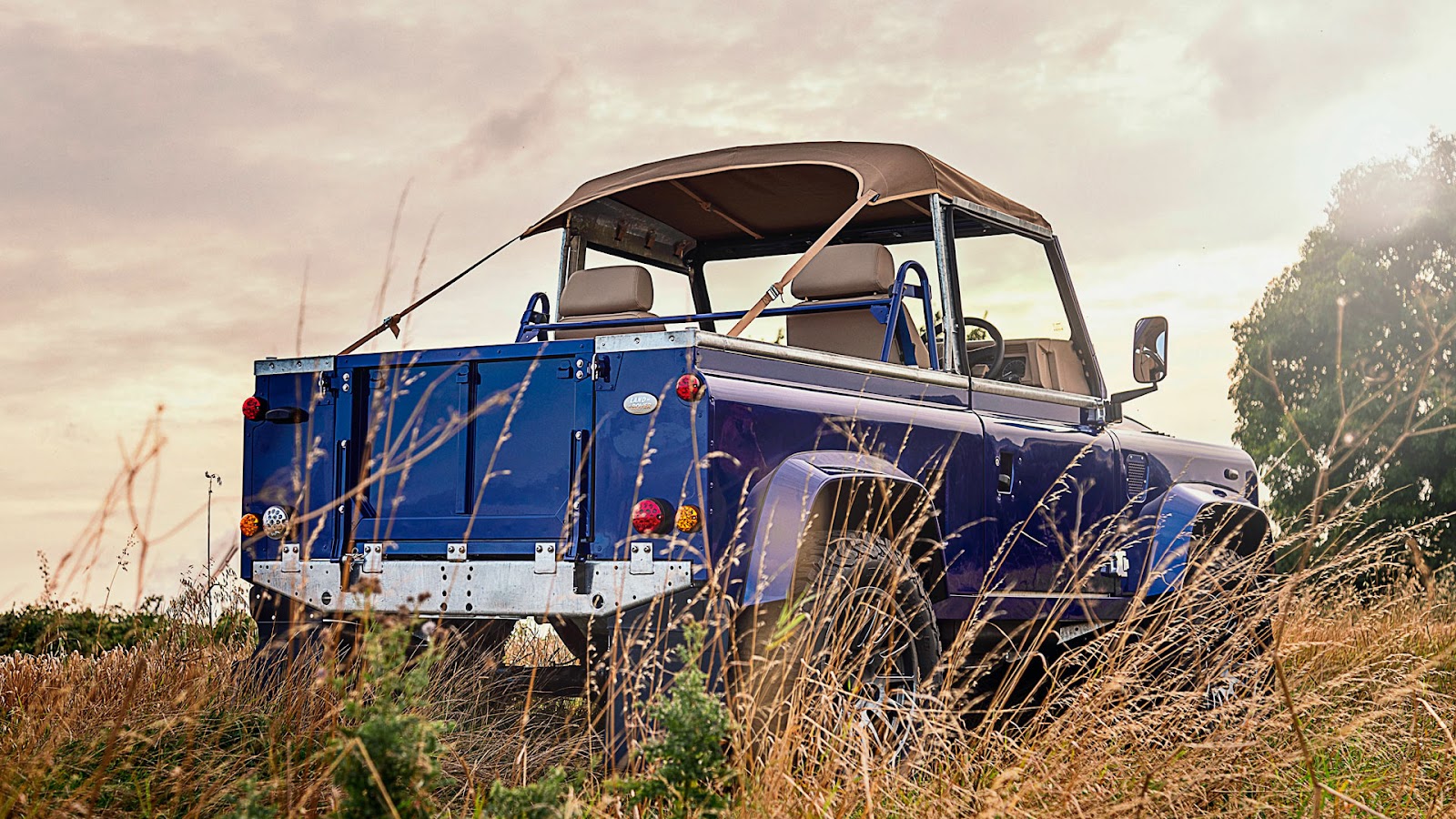 New Kingsley Defender adds modern luxury to classic Land Rover