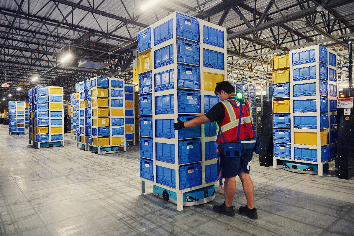 I saw inside an AI-powered Amazon warehouse – here’s what I thought